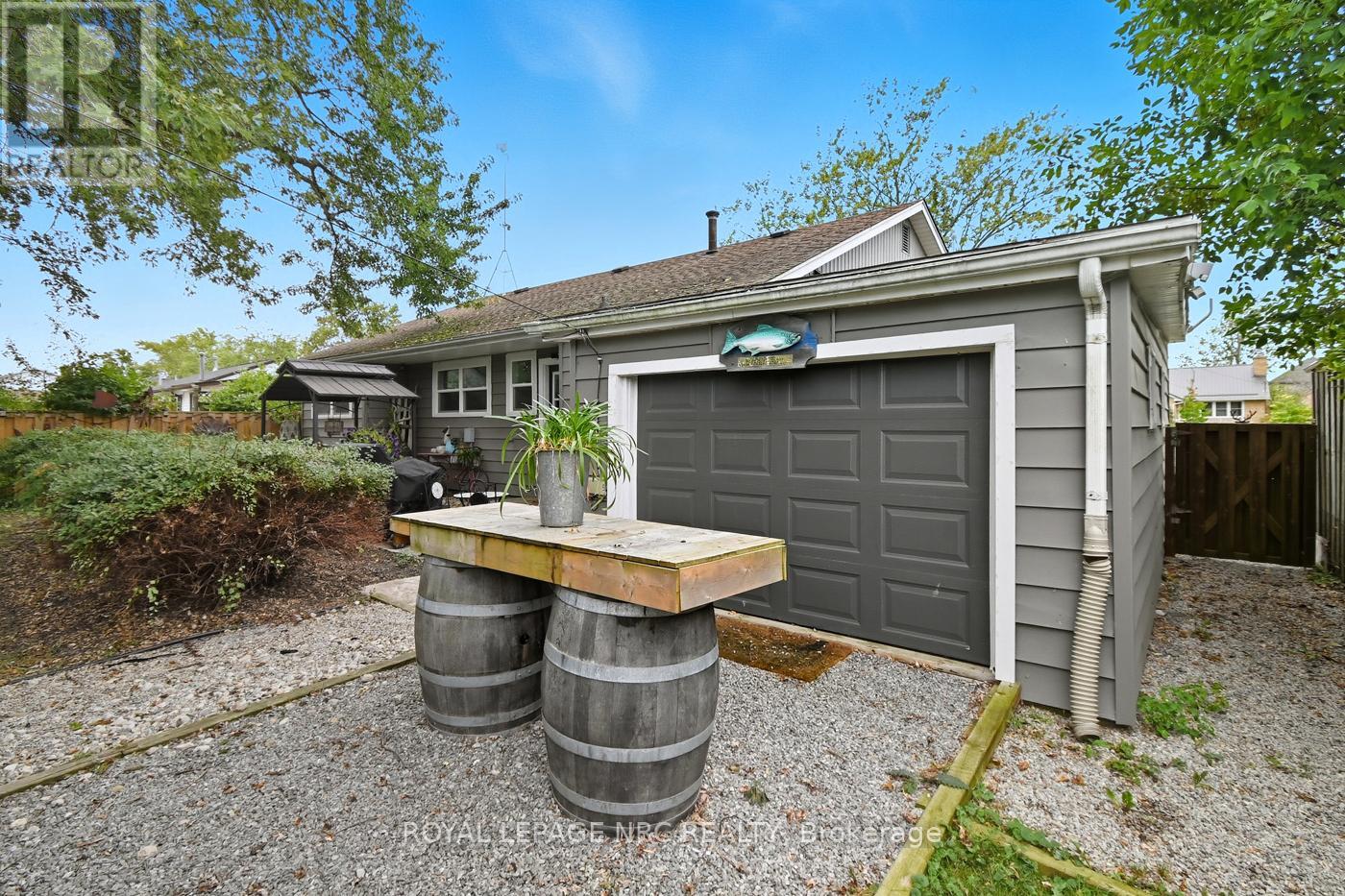 464 Gorham Road, Fort Erie, Ontario  L0S 1N0 - Photo 34 - X12428852