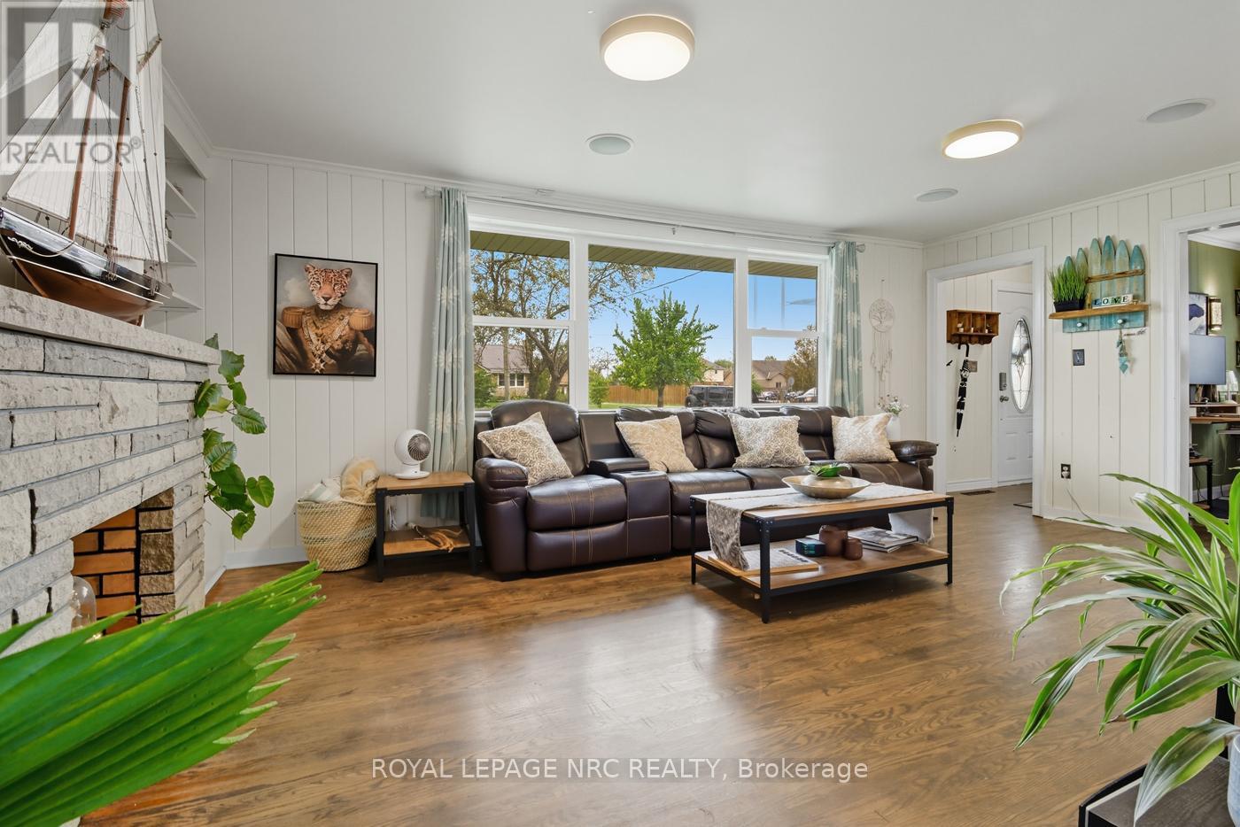 464 Gorham Road, Fort Erie, Ontario  L0S 1N0 - Photo 4 - X12428852