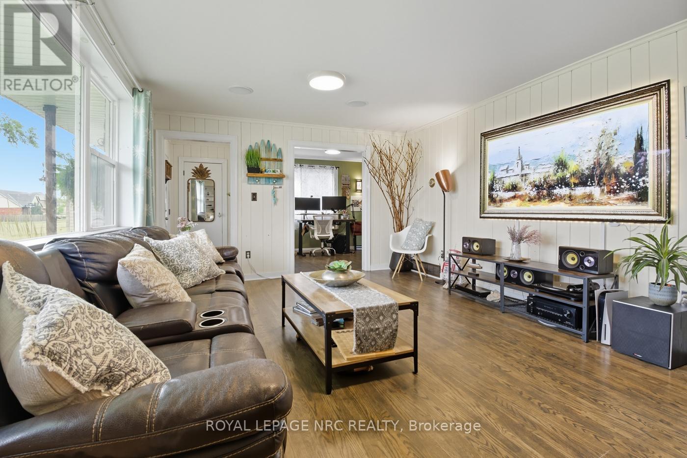 464 Gorham Road, Fort Erie, Ontario  L0S 1N0 - Photo 6 - X12428852