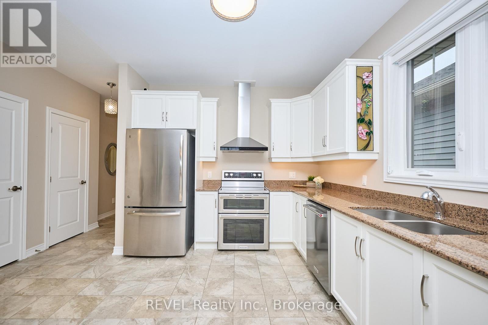 6 - 2848 King Street, Lincoln, Ontario  L0R 1S0 - Photo 11 - X12429733