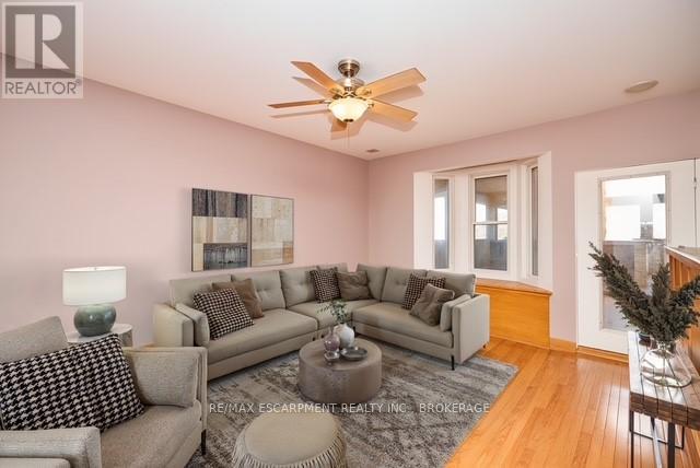 4915 King Street, Lincoln, Ontario  L0R 1B0 - Photo 10 - X12430560