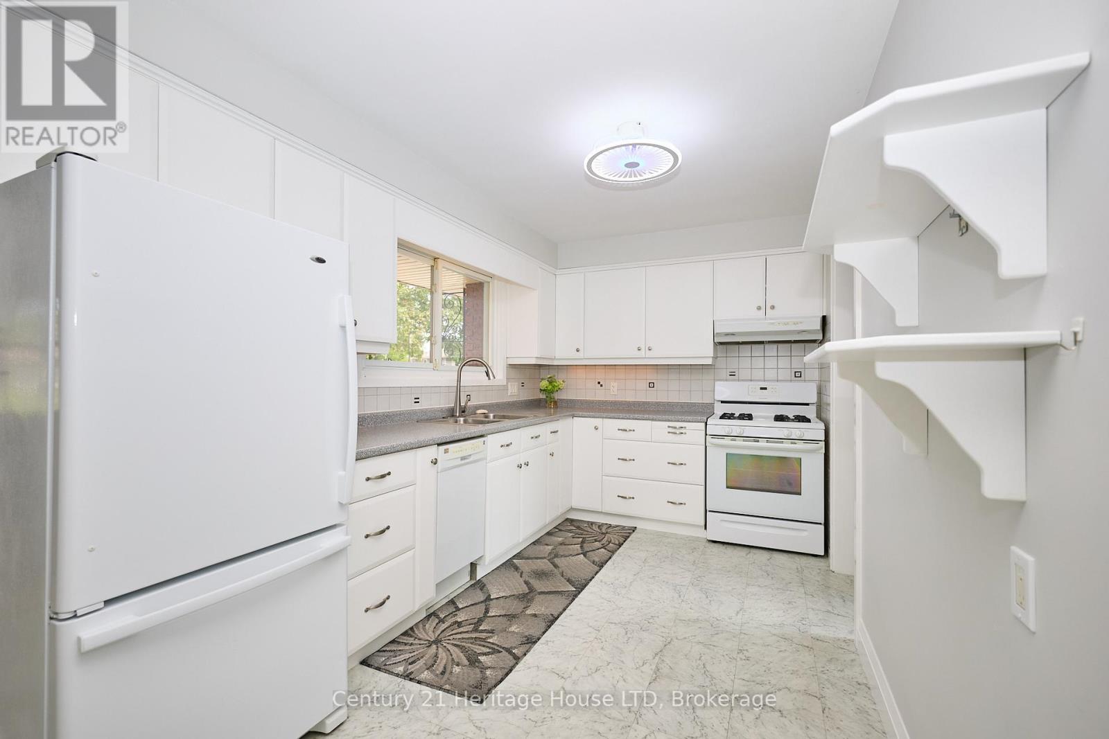 18 Princeway Drive, St. Catharines (Lakeport), Ontario  L2N 2X6 - Photo 13 - X12431829
