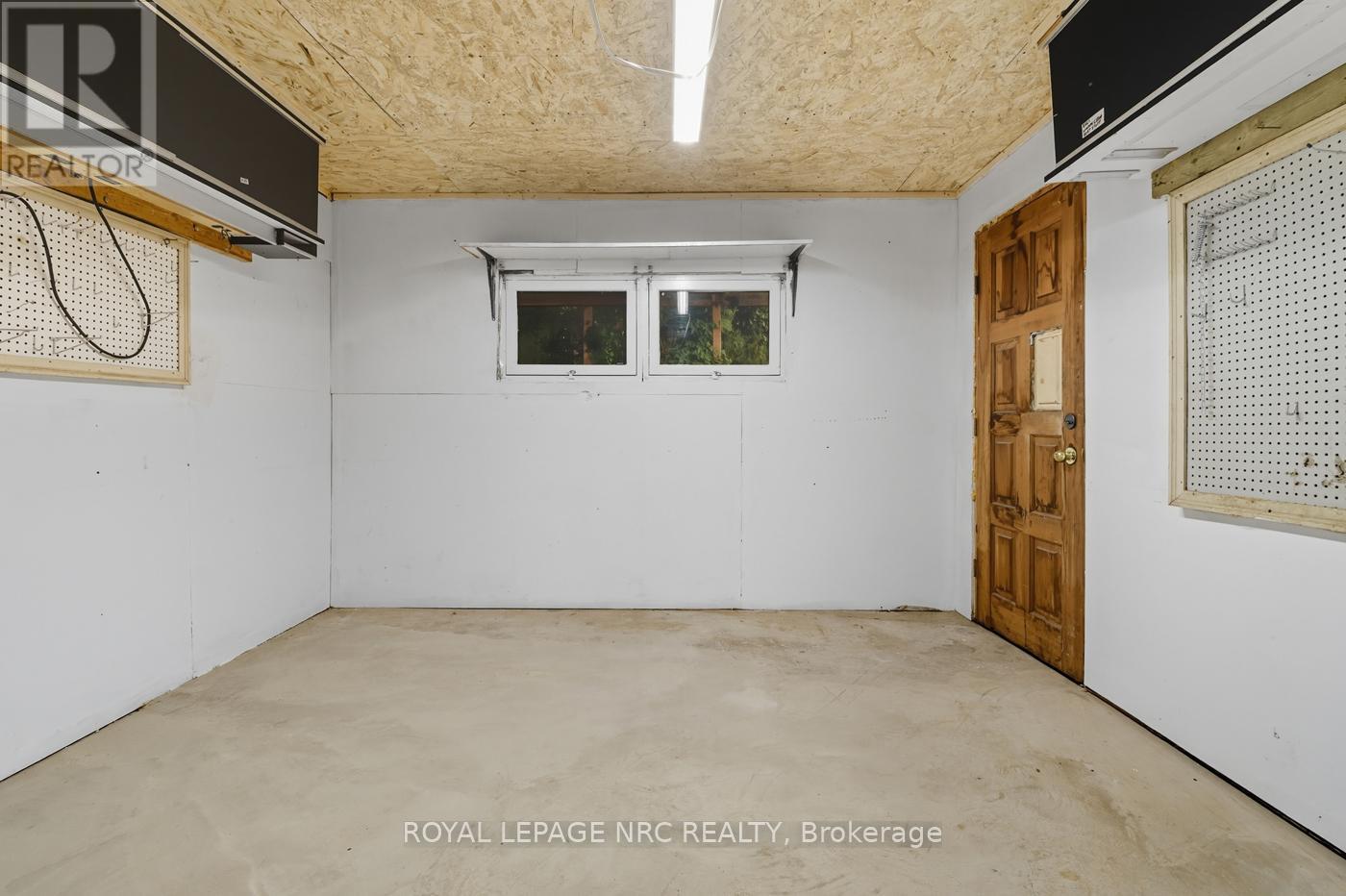 42 Linwood Drive, Welland (Prince Charles), Ontario  L3C 2B6 - Photo 29 - X12431848