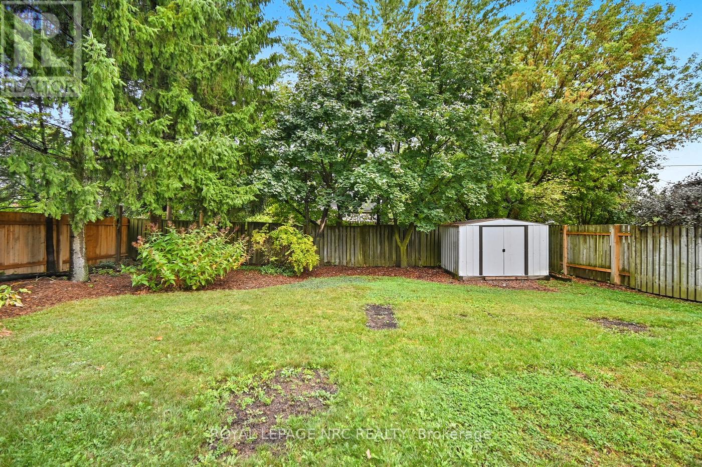 42 Linwood Drive, Welland (Prince Charles), Ontario  L3C 2B6 - Photo 32 - X12431848