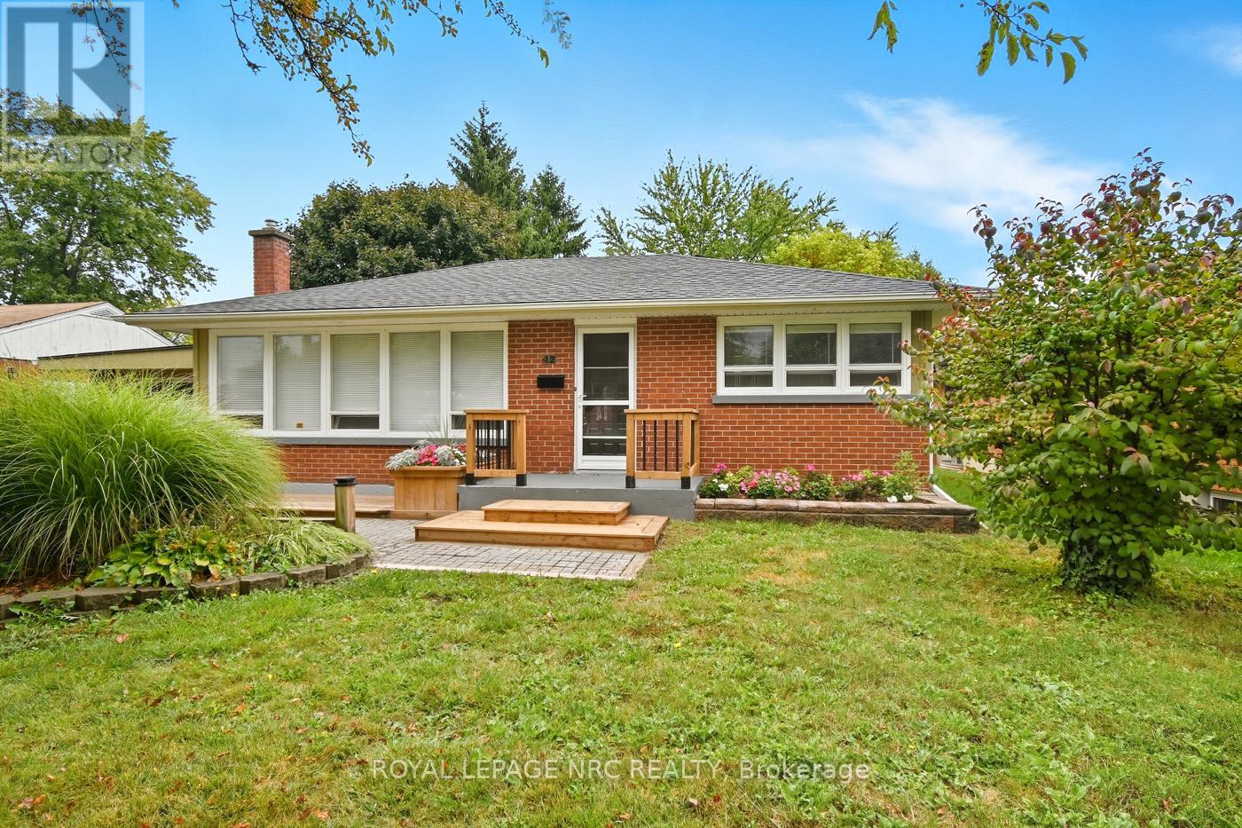 42 Linwood Drive, Welland (Prince Charles), Ontario  L3C 2B6 - Photo 38 - X12431848
