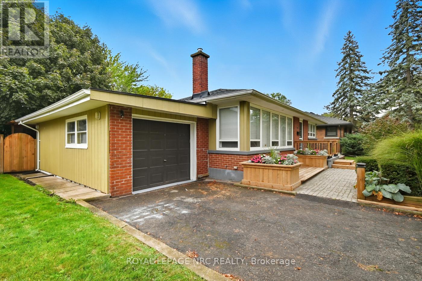 42 Linwood Drive, Welland (Prince Charles), Ontario  L3C 2B6 - Photo 39 - X12431848