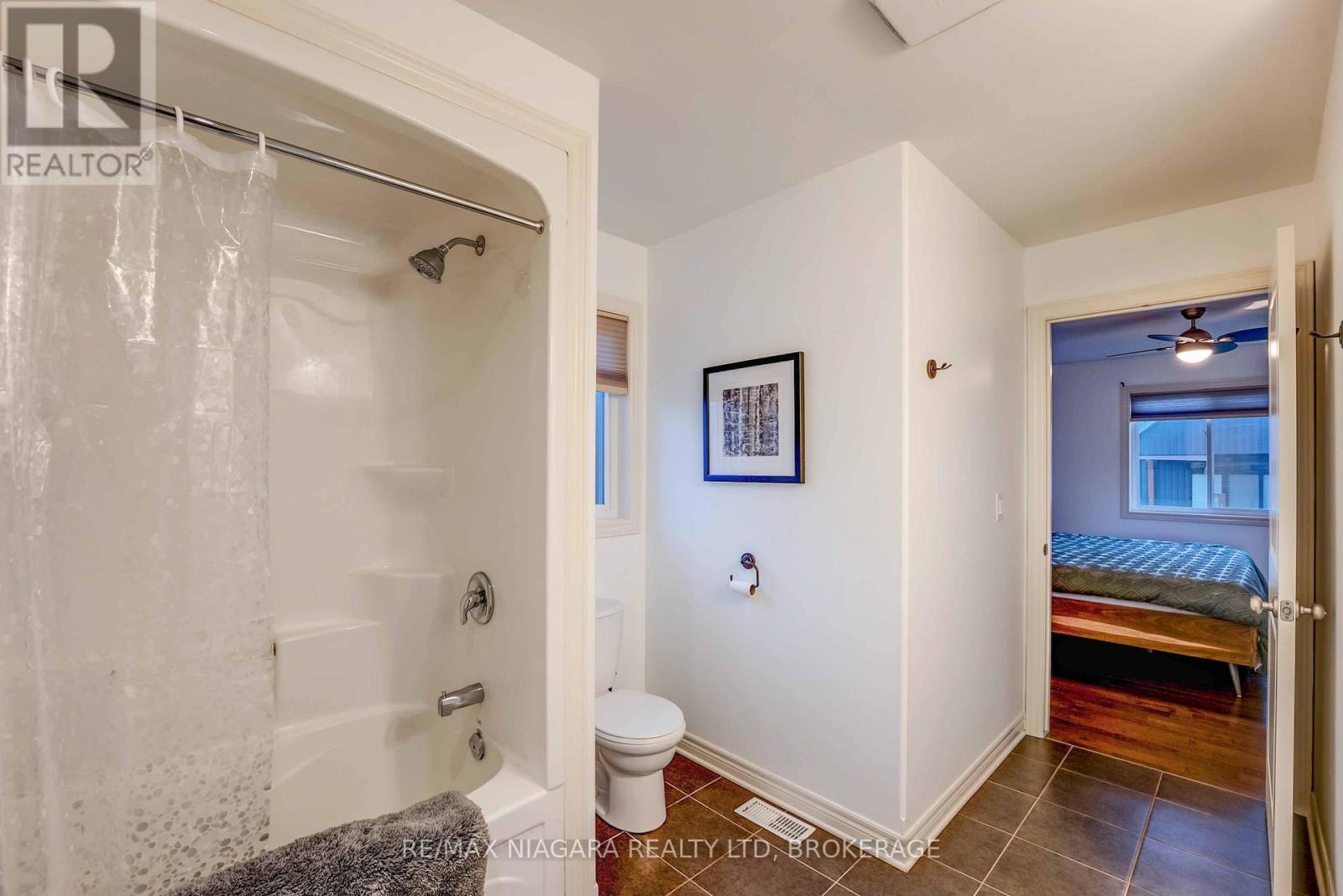 22 Henley Court, Welland, Ontario  L3B 6E8 - Photo 14 - X12431871