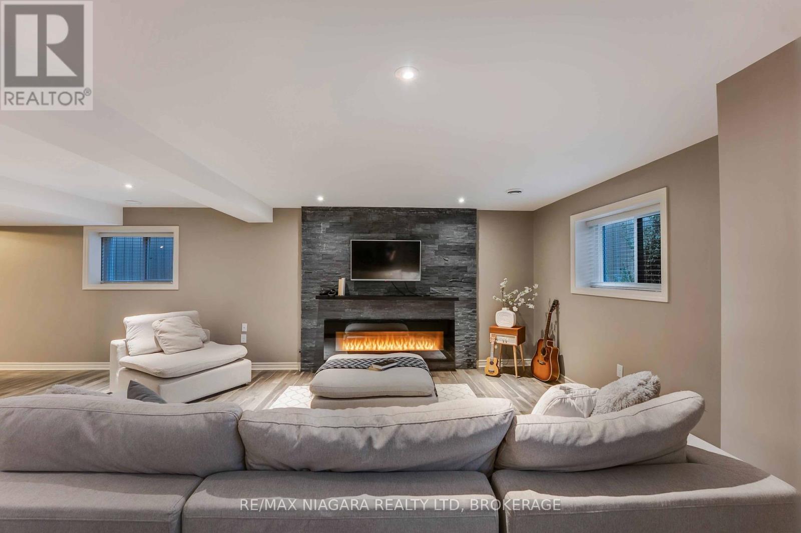 22 Henley Court, Welland, Ontario  L3B 6E8 - Photo 17 - X12431871