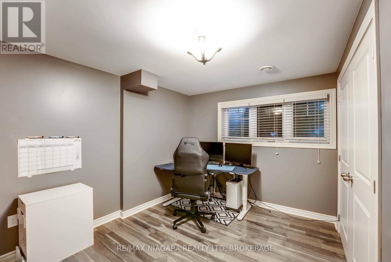 22 Henley Court, Welland, Ontario  L3B 6E8 - Photo 23 - X12431871