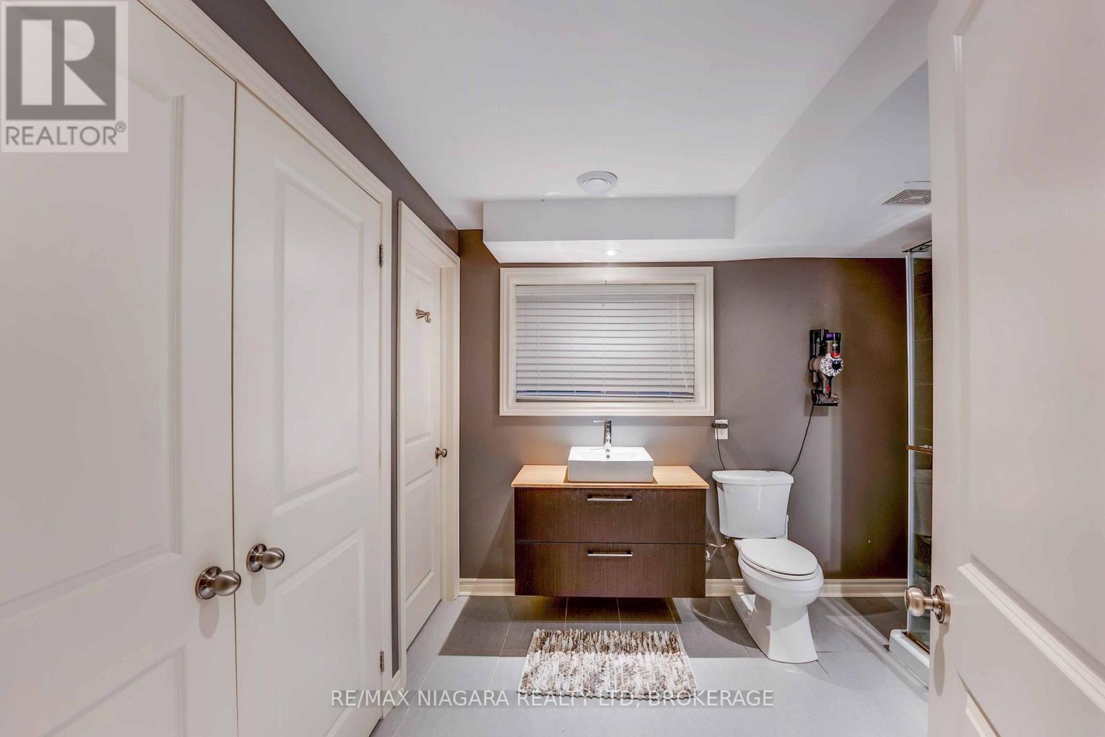 22 Henley Court, Welland, Ontario  L3B 6E8 - Photo 24 - X12431871