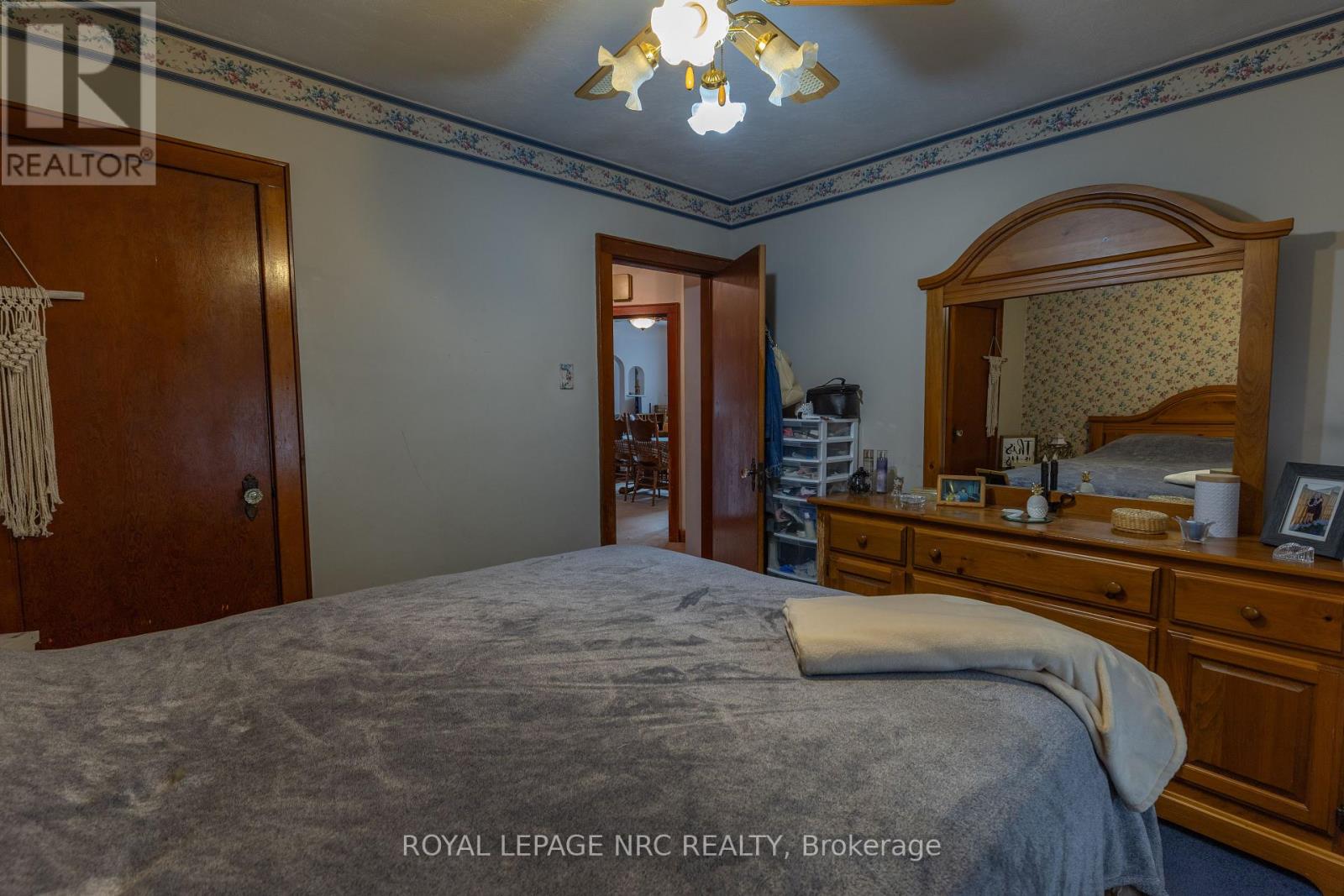 248 Bell Street, Port Colborne (Killaly East), Ontario  L3K 1J4 - Photo 31 - X12431907