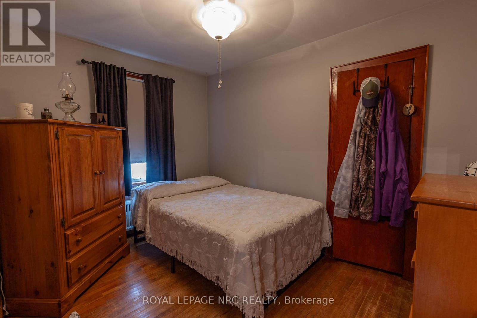248 Bell Street, Port Colborne (Killaly East), Ontario  L3K 1J4 - Photo 32 - X12431907