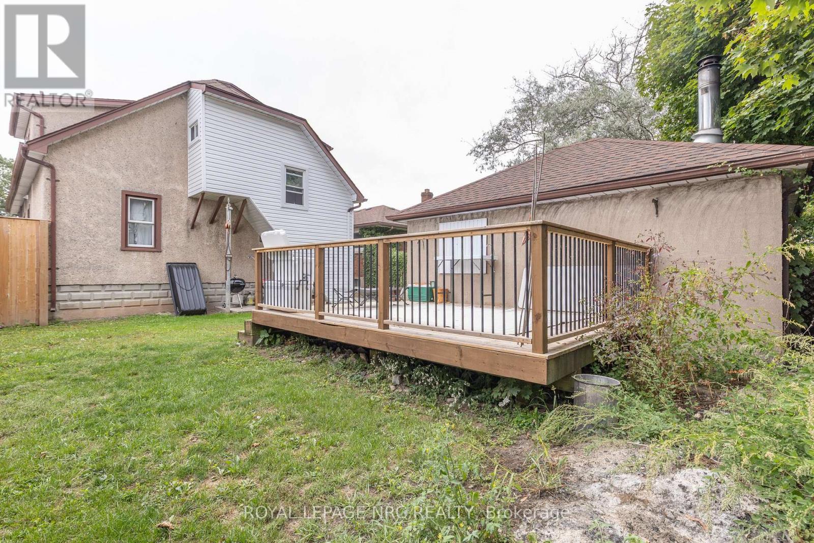 248 Bell Street, Port Colborne (Killaly East), Ontario  L3K 1J4 - Photo 5 - X12431907