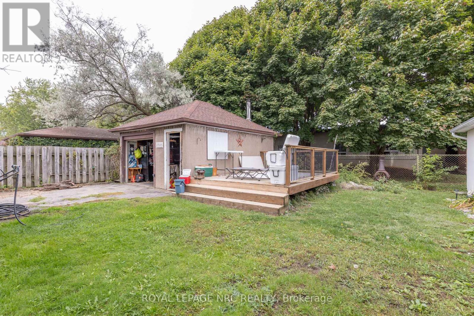 248 Bell Street, Port Colborne (Killaly East), Ontario  L3K 1J4 - Photo 7 - X12431907