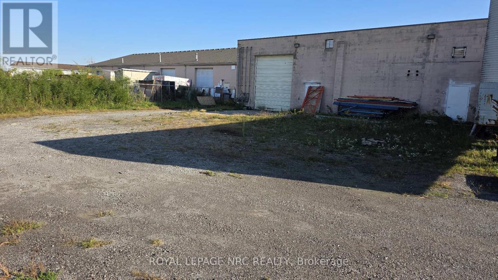 12-18 Clark Street S, Welland (Broadway), Ontario  L3B 5W6 - Photo 25 - X12432038