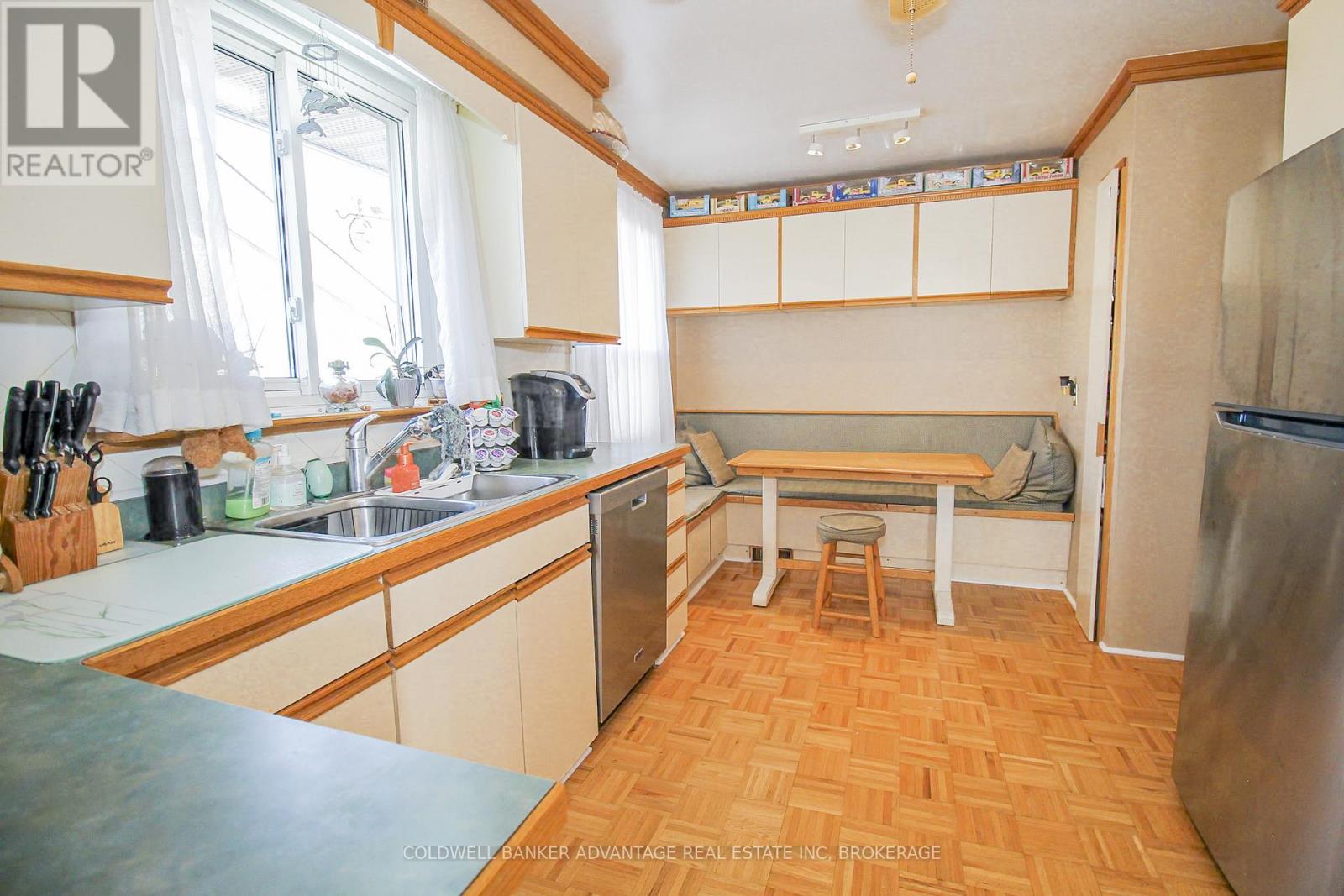 36 Wellbrook Boulevard, Welland, Ontario  L3C 5T4 - Photo 9 - X12432231