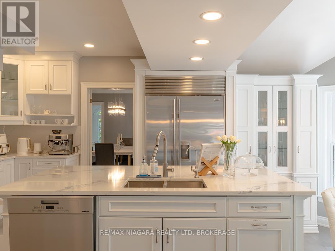 10187 Lakeshore Road W, Wainfleet, Ontario  L3K 5V4 - Photo 10 - X12432998