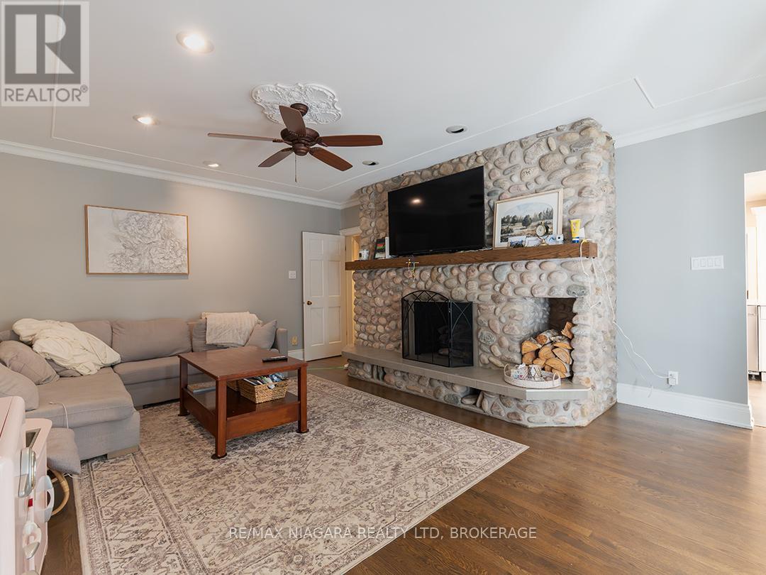 10187 Lakeshore Road W, Wainfleet, Ontario  L3K 5V4 - Photo 15 - X12432998