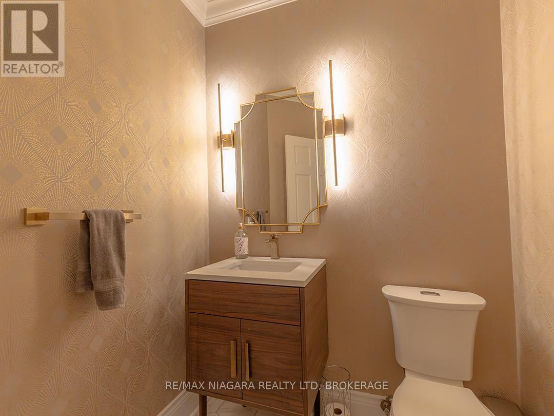 10187 Lakeshore Road W, Wainfleet, Ontario  L3K 5V4 - Photo 23 - X12432998