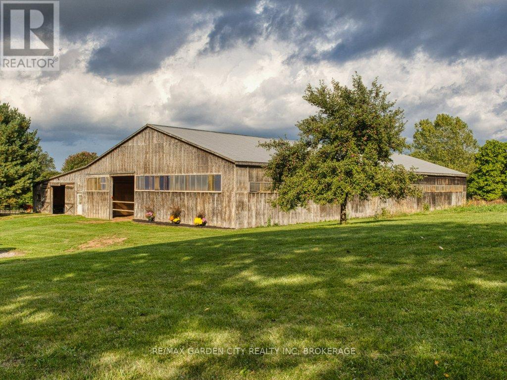 503 Metler Road, Pelham, Ontario  L0S 1M0 - Photo 11 - X12434643