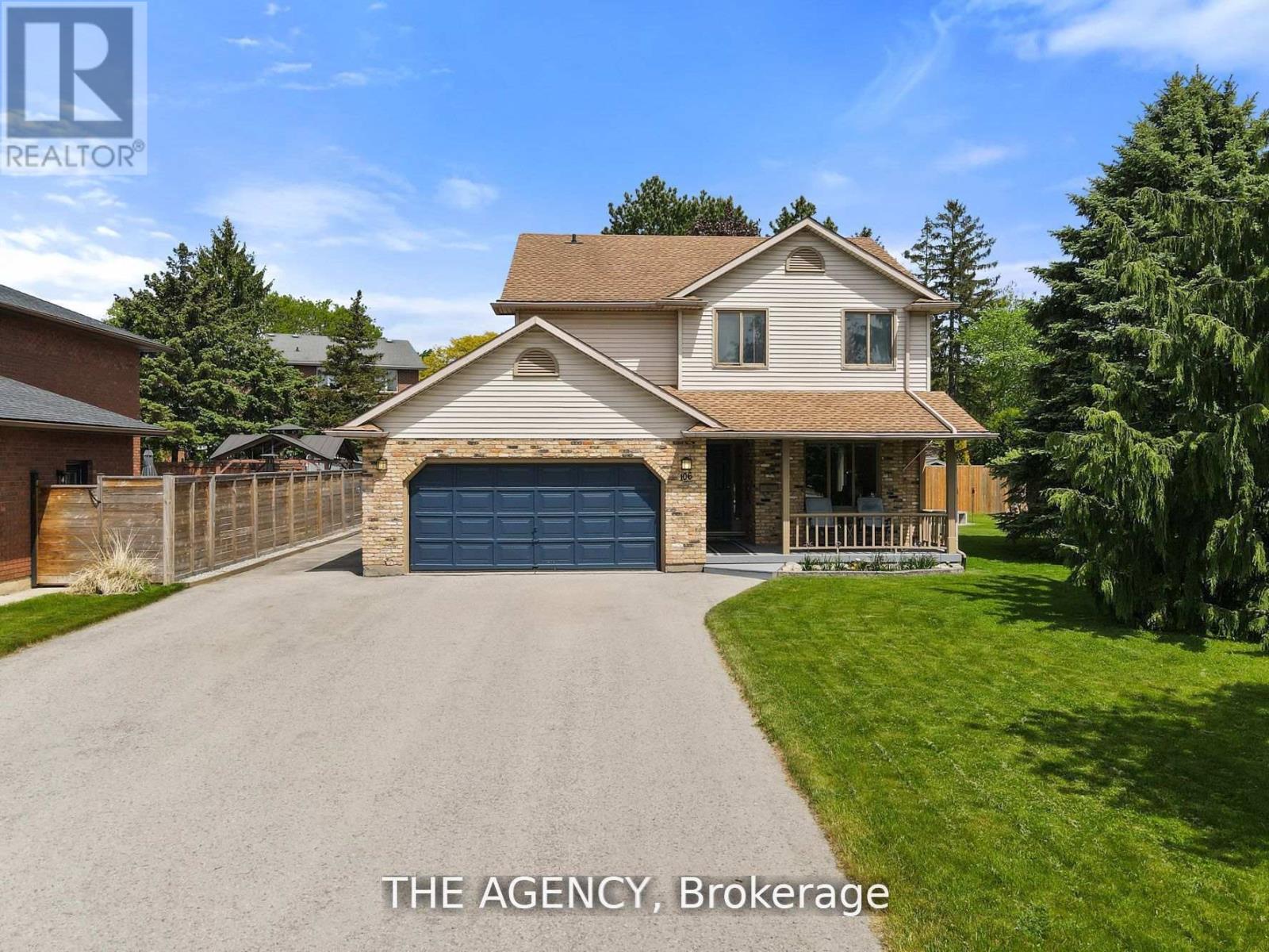 106 Spruceside Crescent, Pelham (Fonthill), Ontario  L0S 1E0 - Photo 3 - X12436238