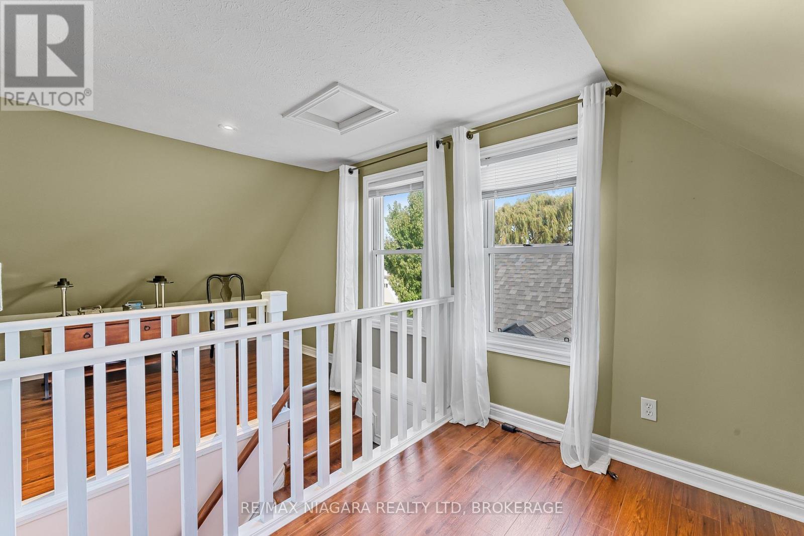 1055 Burger Road, Fort Erie, Ontario  L0S 1N0 - Photo 25 - X12436615