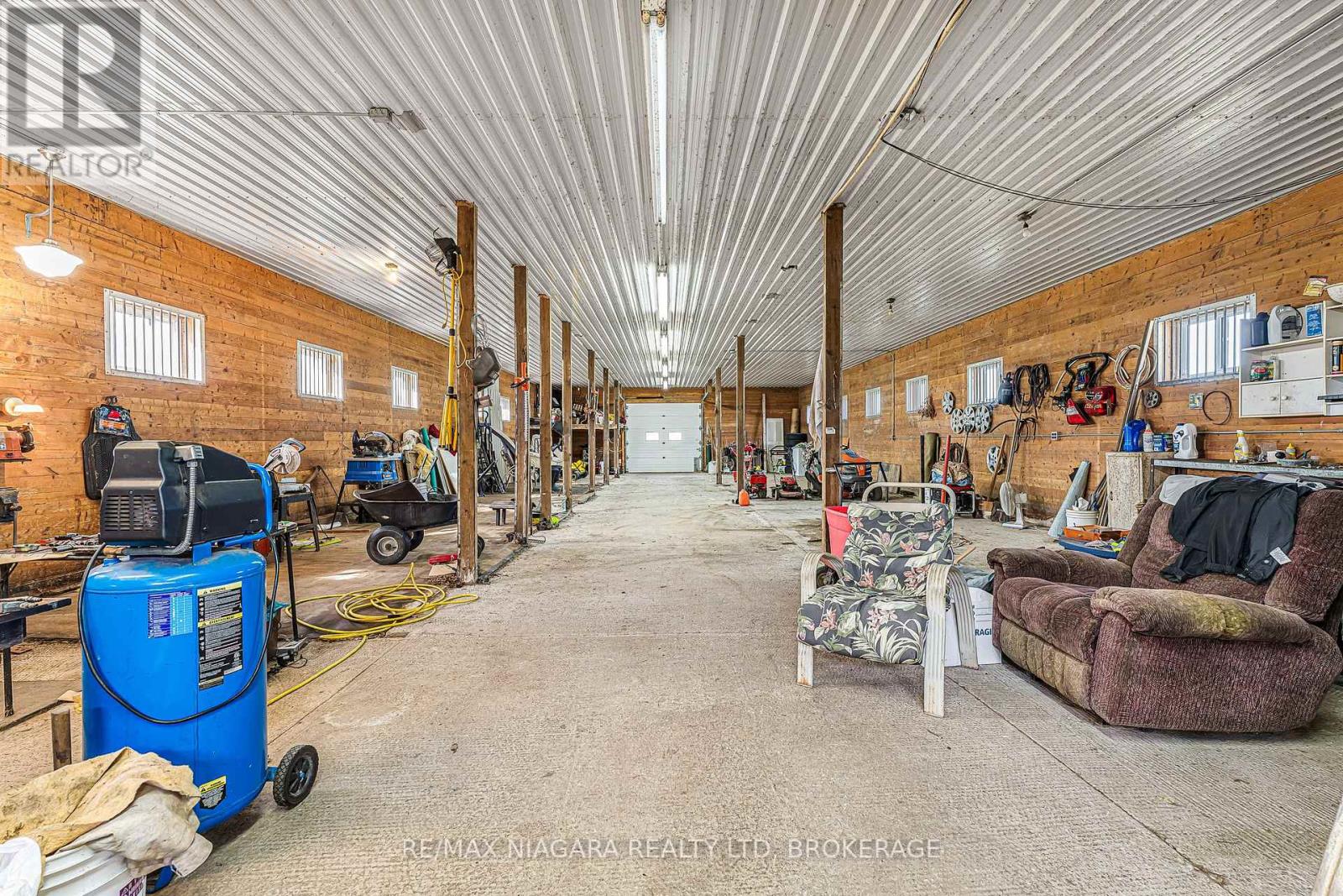 1055 Burger Road, Fort Erie, Ontario  L0S 1N0 - Photo 32 - X12436615