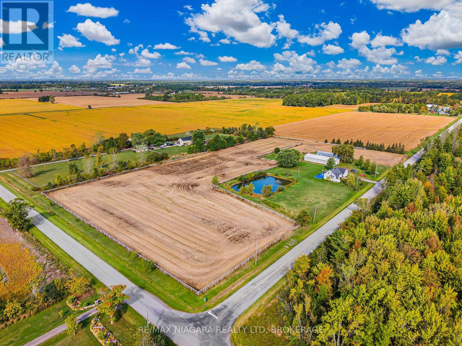 1055 Burger Road, Fort Erie, Ontario  L0S 1N0 - Photo 37 - X12436615