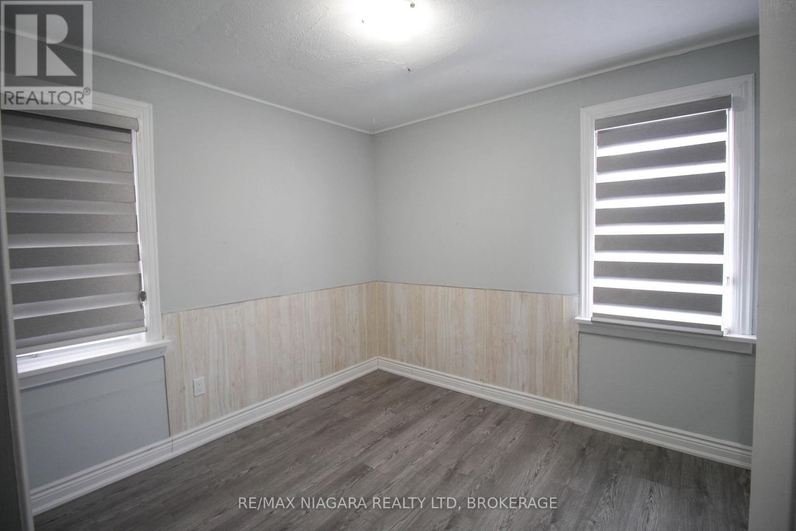 9 Inglewood Road, St. Catharines, Ontario  L2P 2C3 - Photo 9 - X12436623