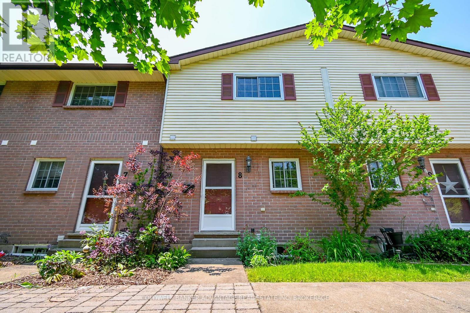 8 - 102 SILVAN DRIVE, Welland, Ontario