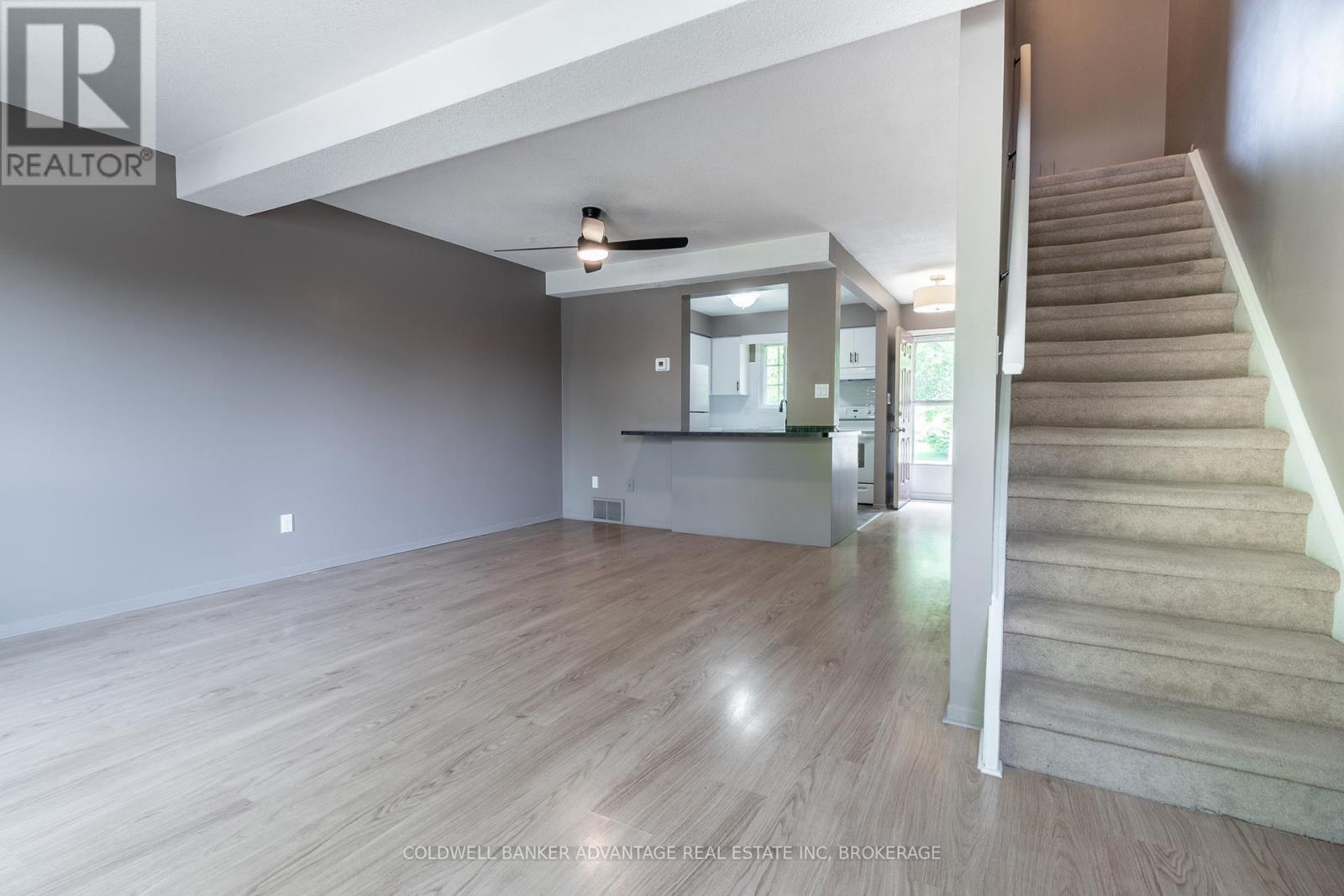 8 - 102 Silvan Drive, Welland, Ontario  L3C 6C3 - Photo 14 - X12436990