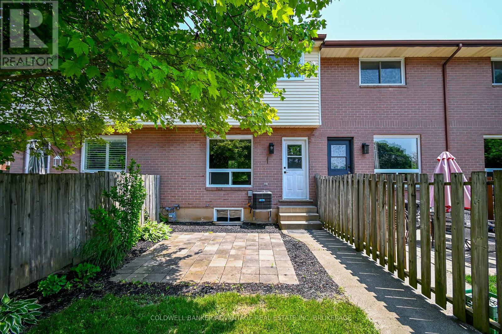 8 - 102 Silvan Drive, Welland, Ontario  L3C 6C3 - Photo 29 - X12436990