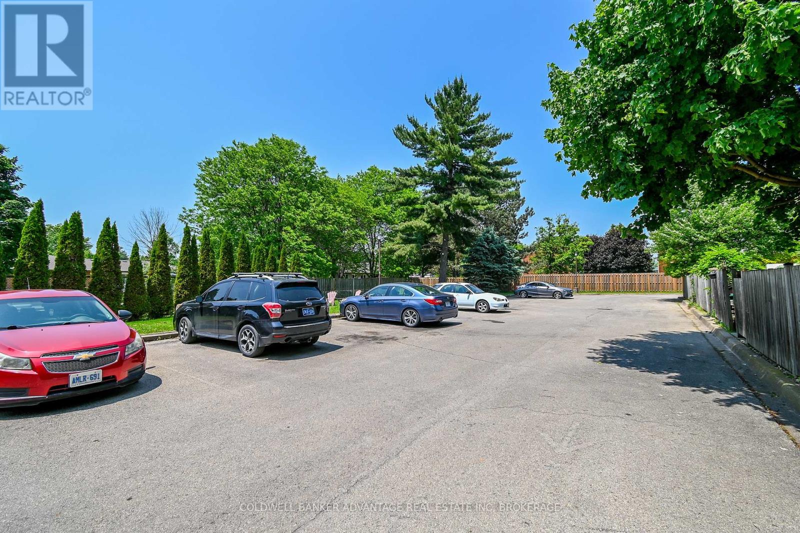 8 - 102 Silvan Drive, Welland, Ontario  L3C 6C3 - Photo 34 - X12436990