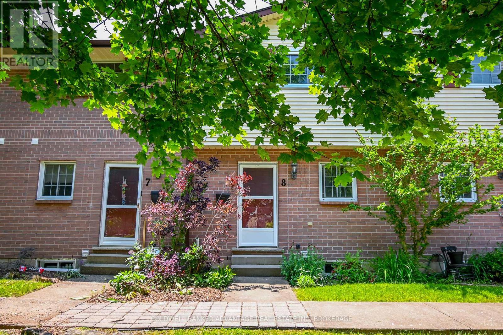 8 - 102 Silvan Drive, Welland, Ontario  L3C 6C3 - Photo 37 - X12436990