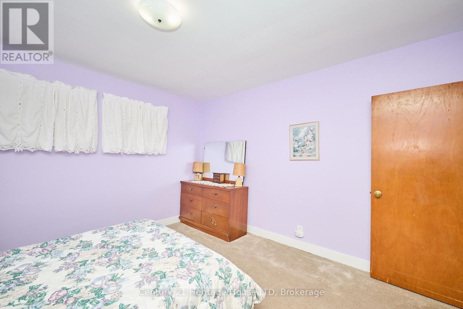 6281 Burdette Drive, Niagara Falls, Ontario  L2E 5H1 - Photo 14 - X12436995