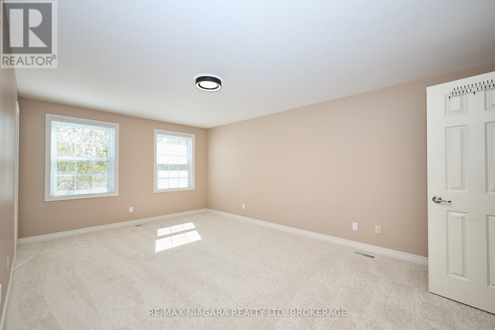 1 Breckenridge Boulevard, St. Catharines, Ontario  L2W 1A7 - Photo 26 - X12437589