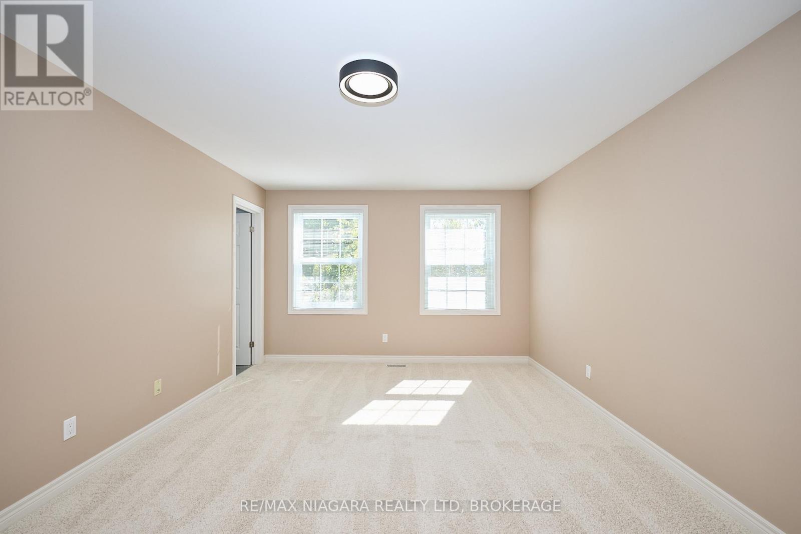 1 Breckenridge Boulevard, St. Catharines, Ontario  L2W 1A7 - Photo 27 - X12437589