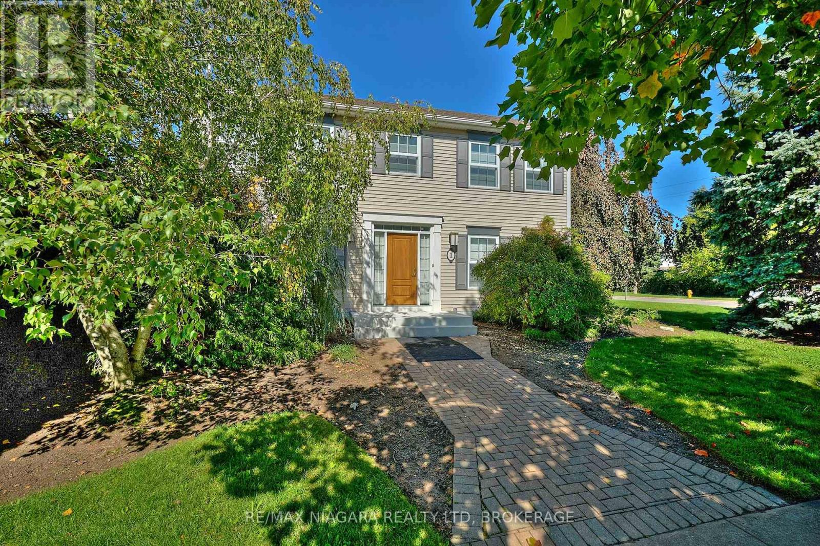 1 Breckenridge Boulevard, St. Catharines, Ontario  L2W 1A7 - Photo 3 - X12437589