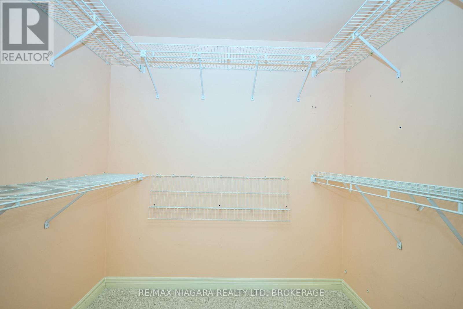 1 Breckenridge Boulevard, St. Catharines, Ontario  L2W 1A7 - Photo 30 - X12437589