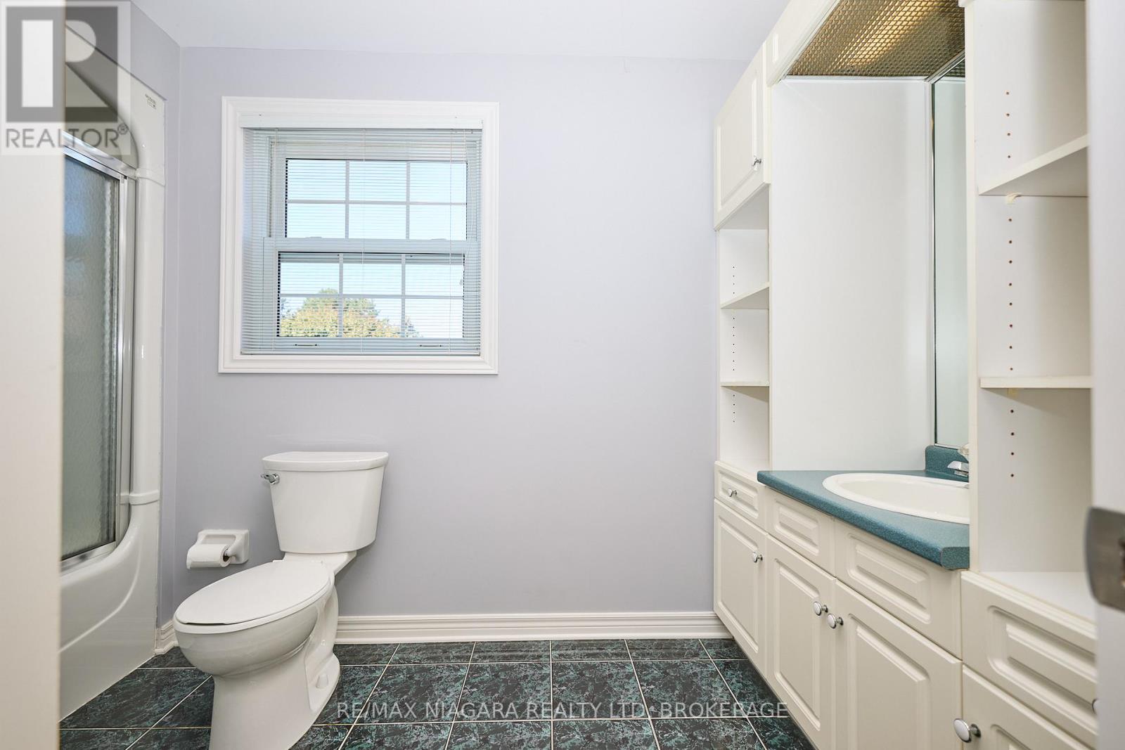 1 Breckenridge Boulevard, St. Catharines, Ontario  L2W 1A7 - Photo 34 - X12437589