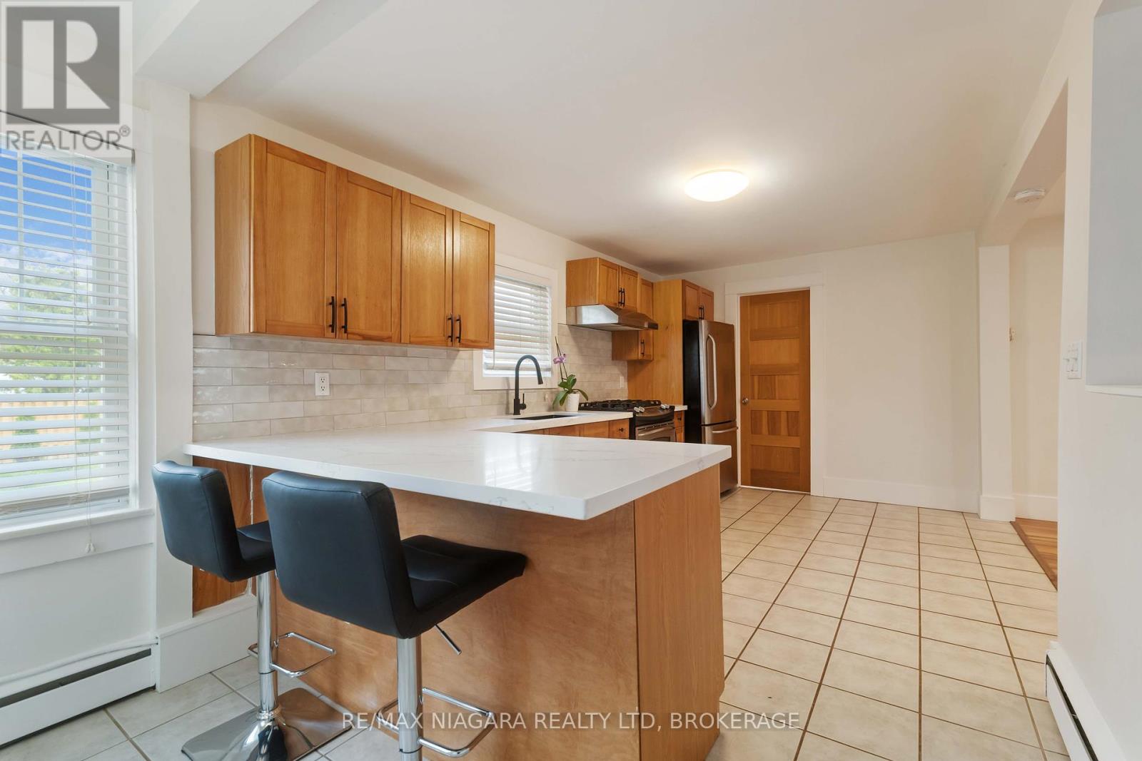 543 Vine Street, St. Catharines, Ontario  L2M 3T5 - Photo 19 - X12437677