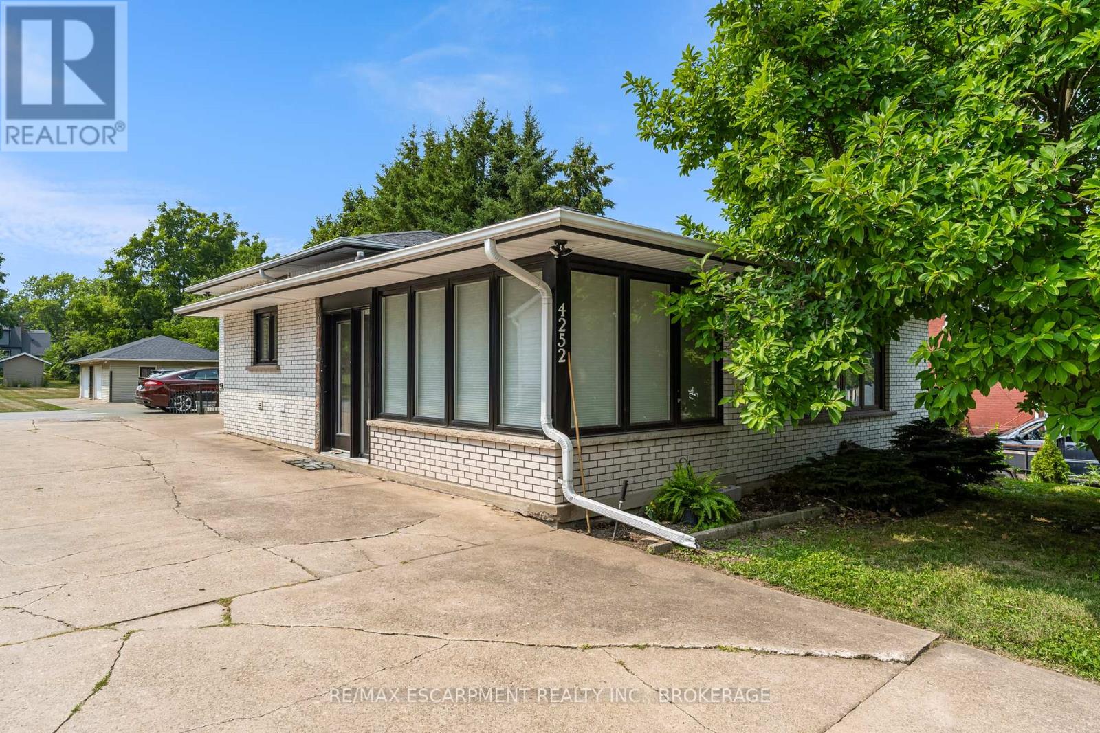4252 WILLIAM STREET, Lincoln, Ontario