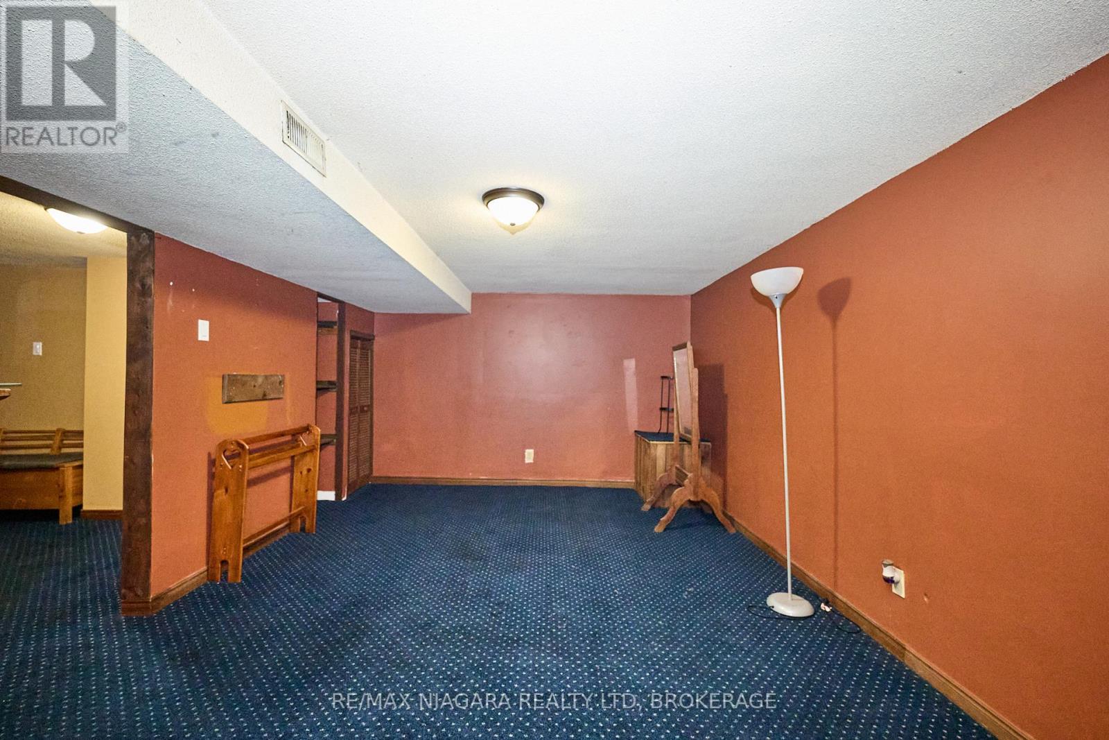 506 Walden Boulevard, Fort Erie (Lakeshore), Ontario  L2A 1S3 - Photo 20 - X12438573