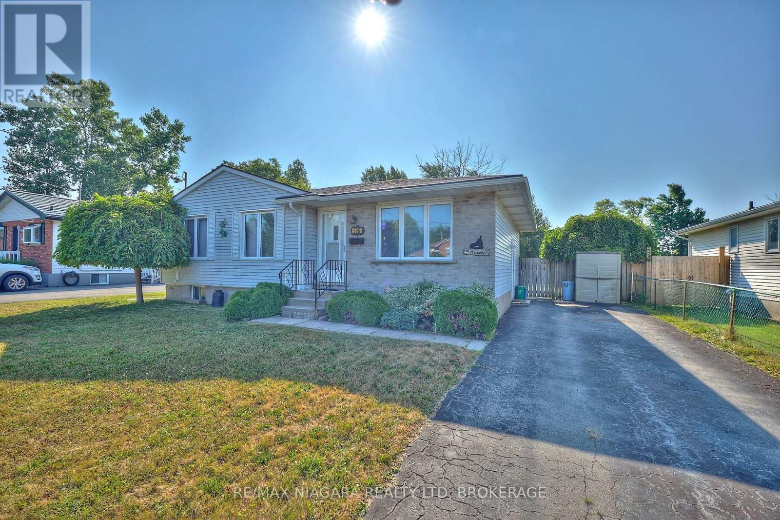 506 Walden Boulevard, Fort Erie (Lakeshore), Ontario  L2A 1S3 - Photo 32 - X12438573