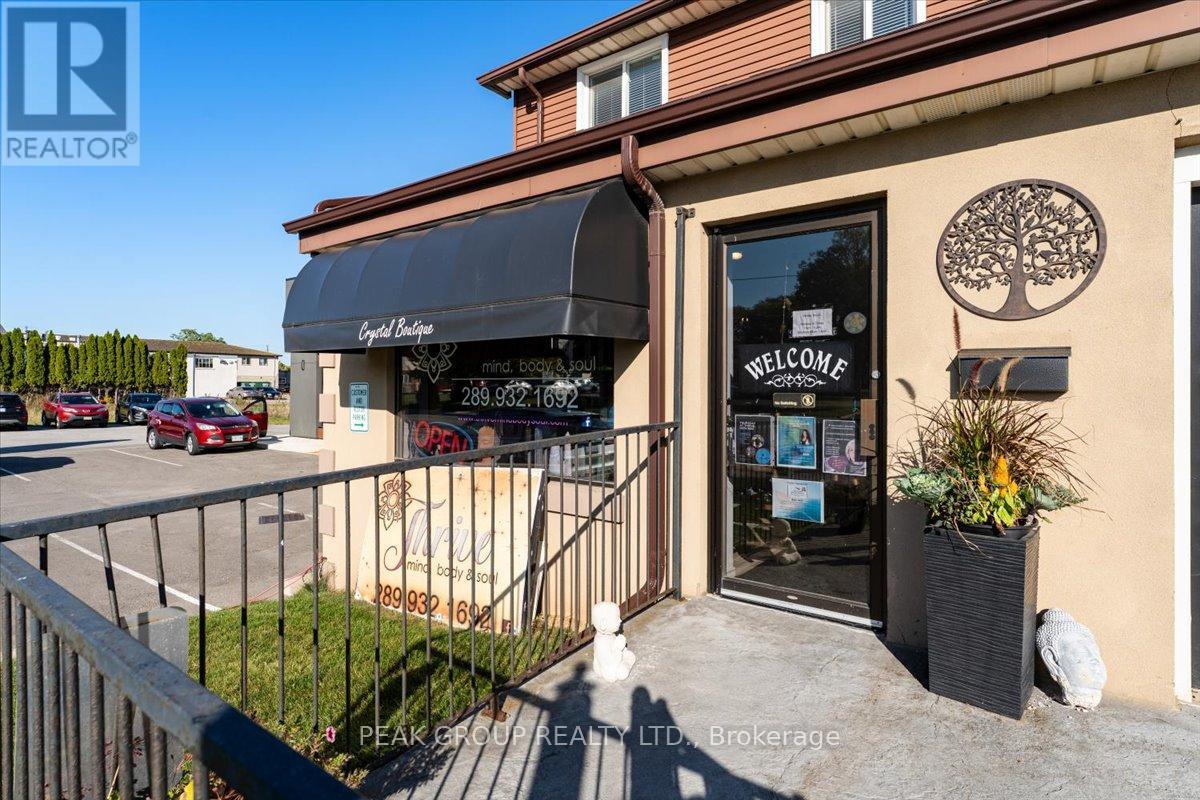 4386 Drummond Road, Niagara Falls, Ontario  L2E 6C3 - Photo 28 - X12438663