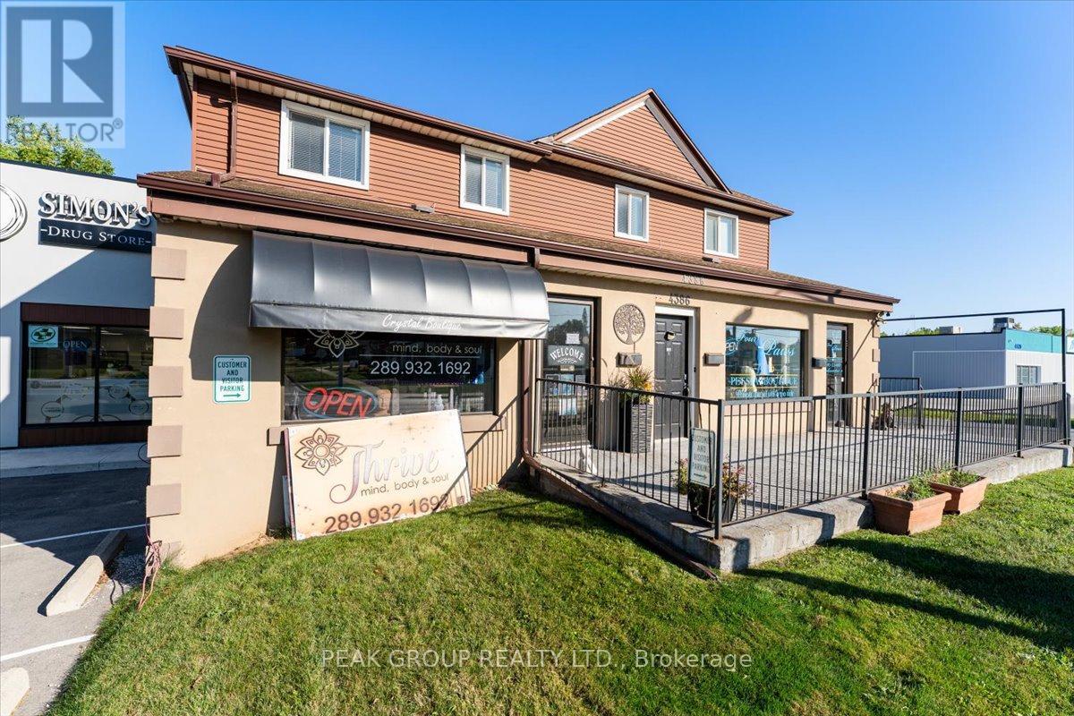 4386 Drummond Road, Niagara Falls, Ontario  L2E 6C3 - Photo 3 - X12438663