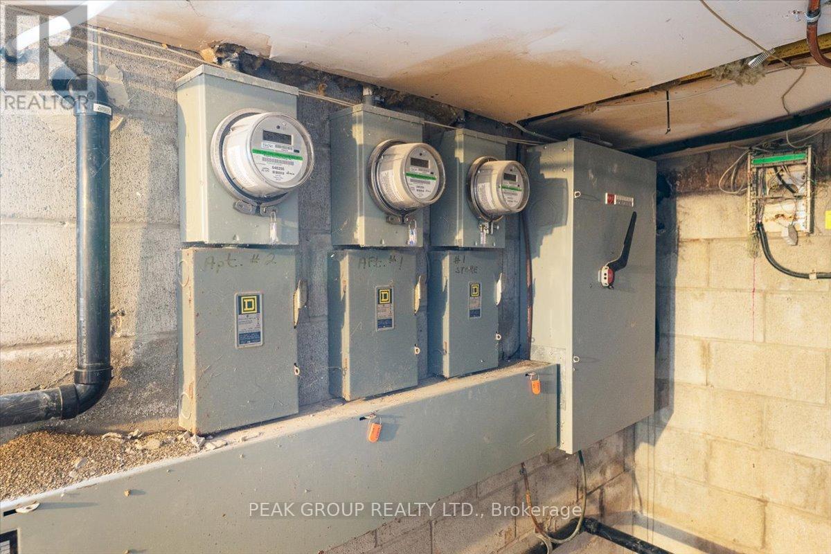 4386 Drummond Road, Niagara Falls, Ontario  L2E 6C3 - Photo 36 - X12438663