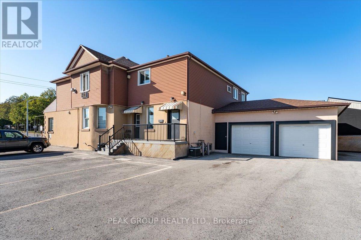 4386 Drummond Road, Niagara Falls, Ontario  L2E 6C3 - Photo 6 - X12438663