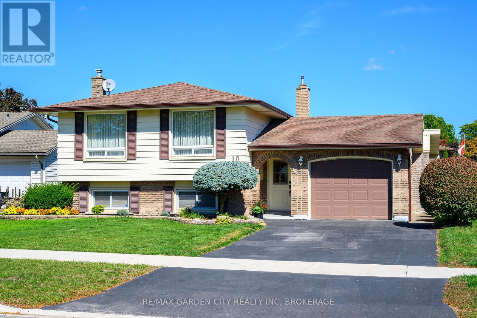 10 MACOOMB DRIVE, welland (n. welland), Ontario