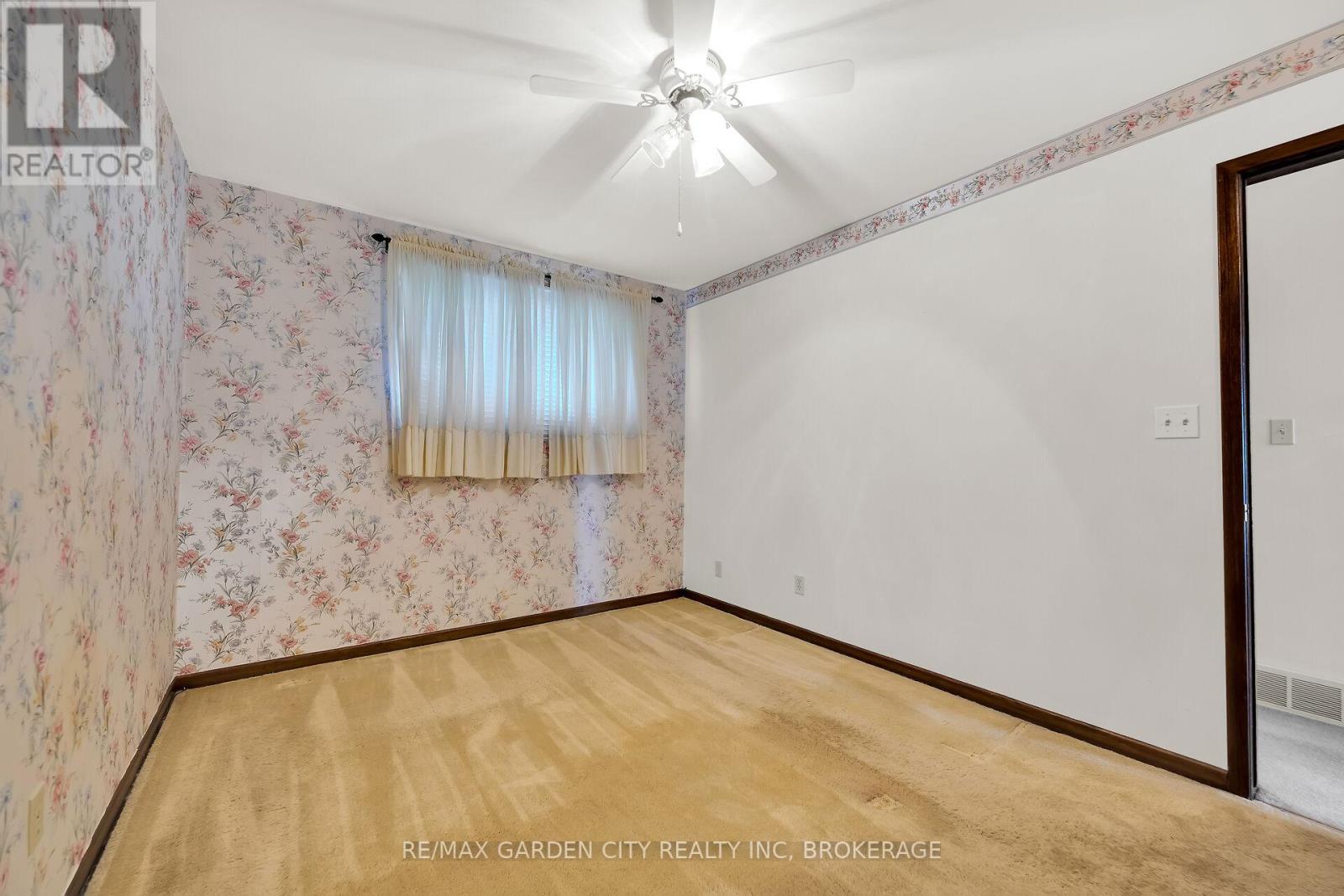 10 Macoomb Drive, Welland (N. Welland), Ontario  L3C 5T9 - Photo 20 - X12440351
